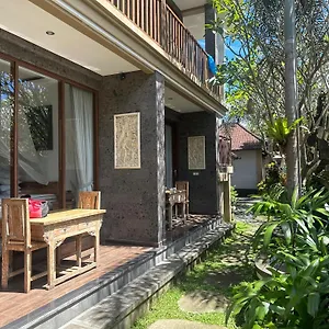 Santosha Place Affittacamere Ubud